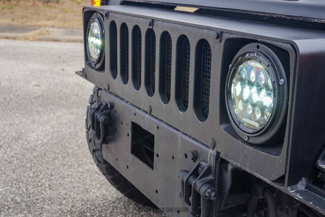 2008 AM General Hummer