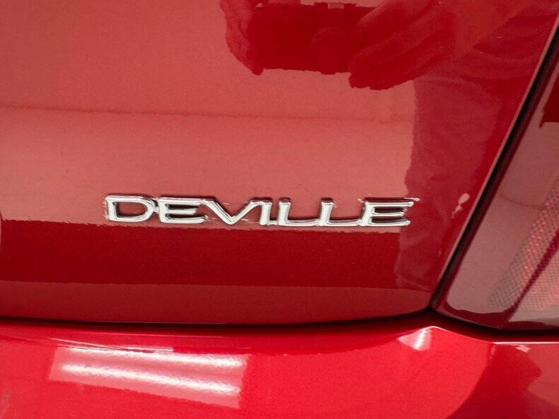 2004 Cadillac DeVille