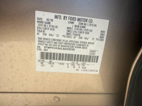 2020 Ford Edge Titanium