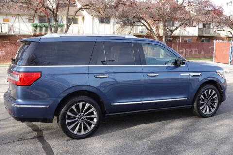 2019 Lincoln Navigator Select