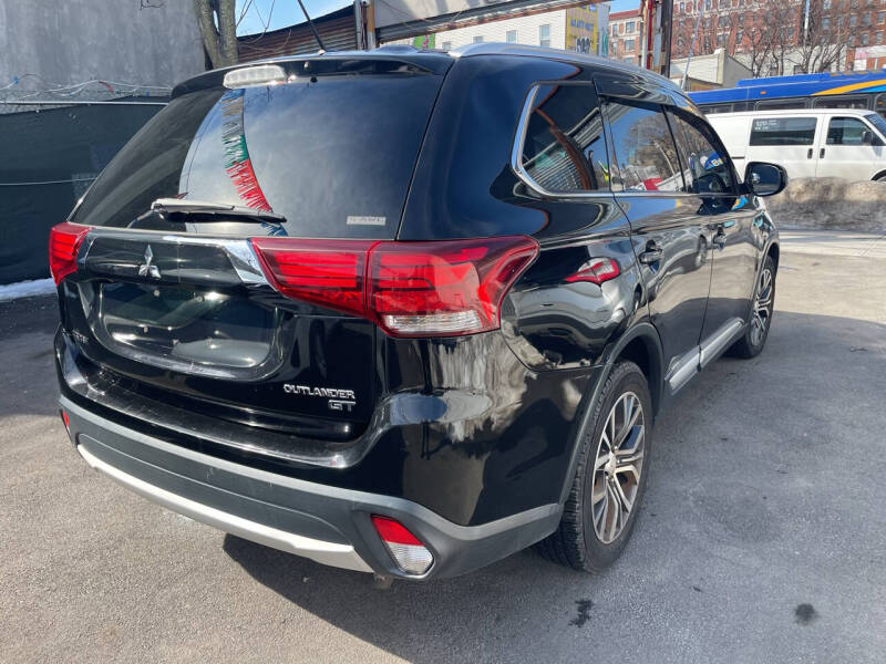 2016 Mitsubishi Outlander GT