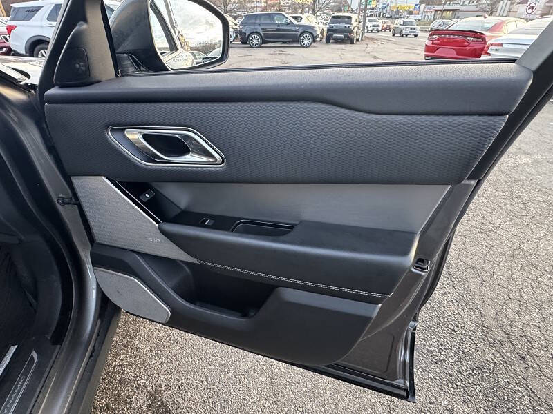 2018 Land Rover Range Rover Velar P250 R-Dynamic SE