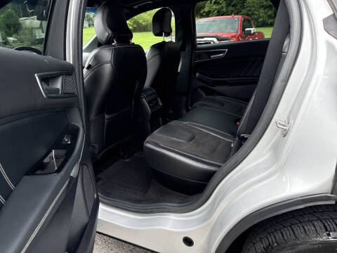 2019 Ford Edge ST