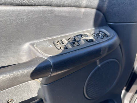 2004 Dodge Ram 1500 SLT