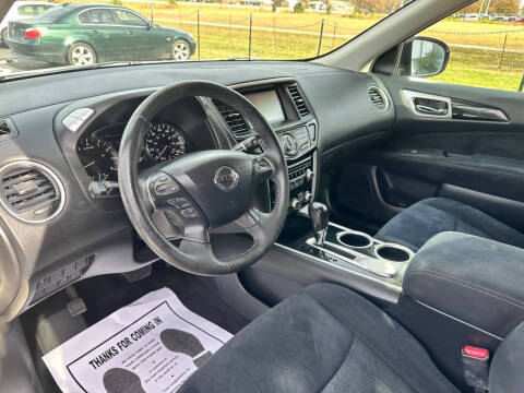 2013 Nissan Pathfinder SV