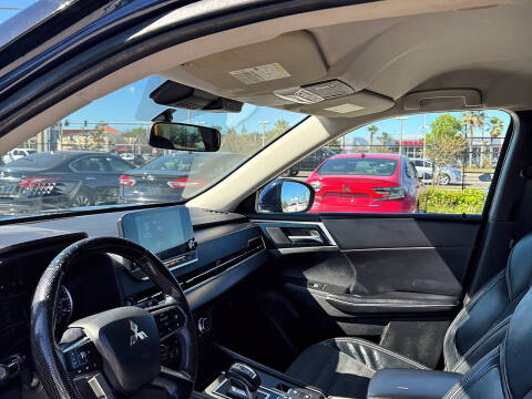 2022 Mitsubishi Outlander