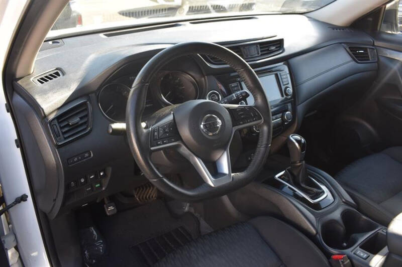 2019 Nissan Rogue S