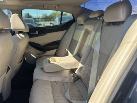 2016 Nissan Maxima Platinum