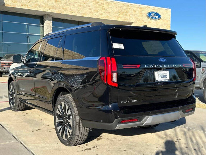 2025 Ford Expedition Platinum