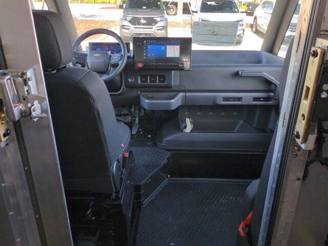 2025 Chevrolet BrightDrop 400