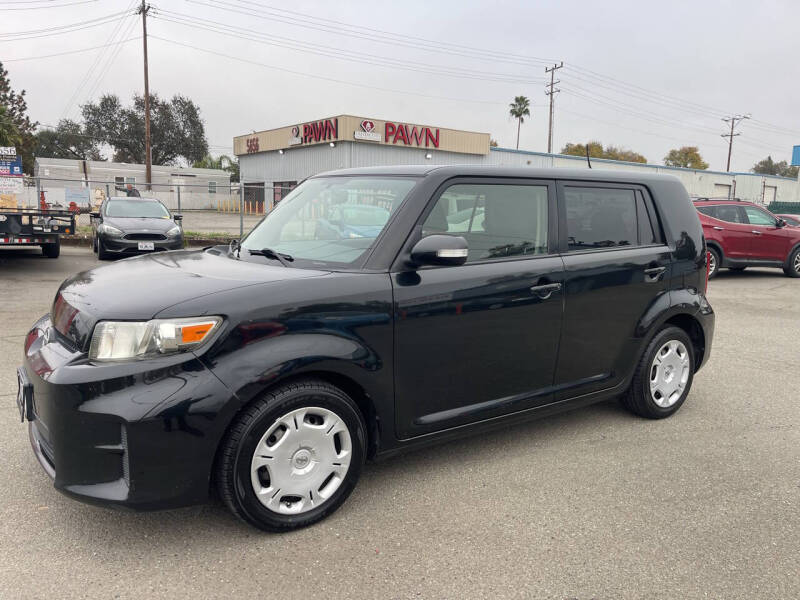 2012 Scion xB Base