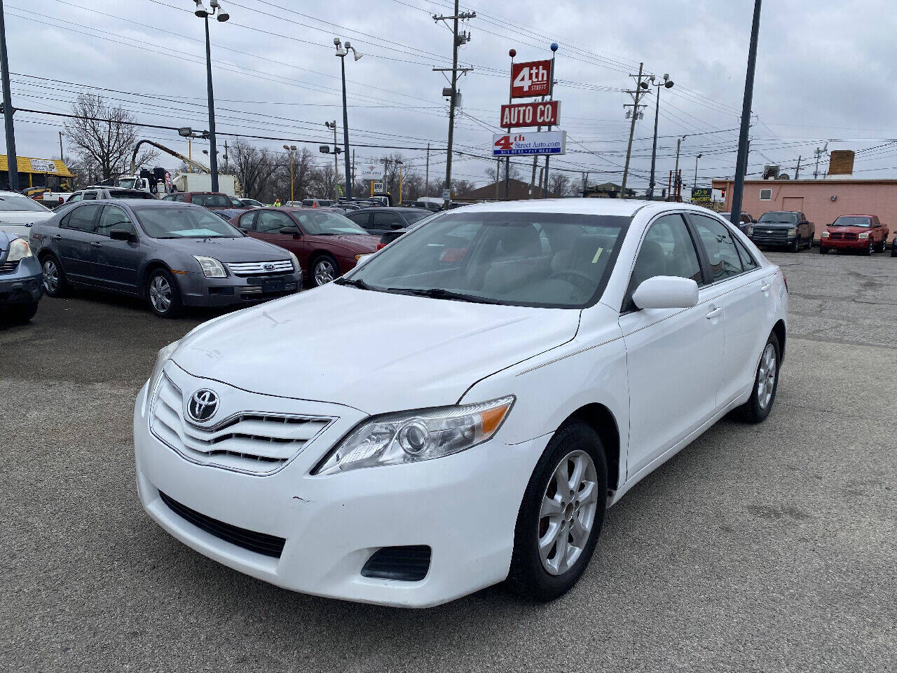 2011 Toyota Camry photo