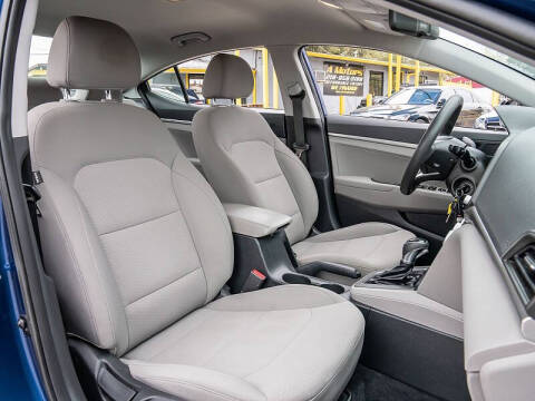 2019 Hyundai Elantra