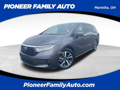2021 Honda Odyssey for sale at Pioneer Family Preowned Autos of WILLIAMSTOWN in Williamstown WV