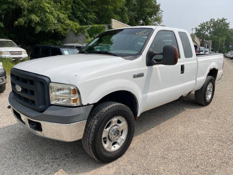 2006 Ford F-250 Super Duty for sale at TIM'S AUTO SOURCING LIMITED in Tallmadge OH