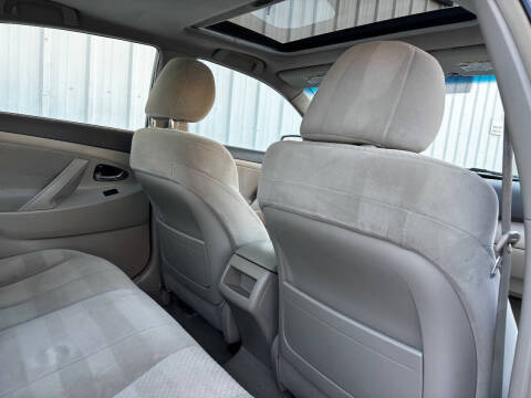 2009 Toyota Camry LE