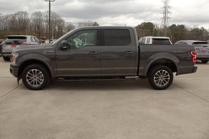 2020 Ford F-150 XLT's photo