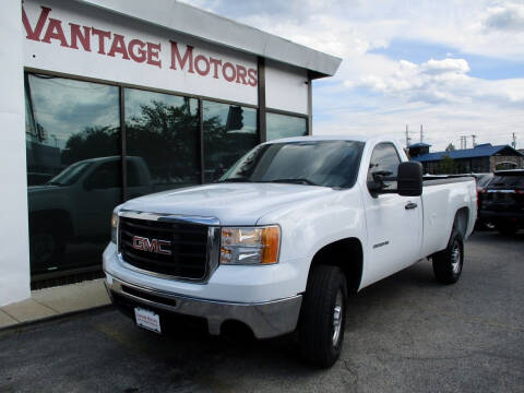 2010 GMC Sierra 2500HD for sale at Vantage Motors LLC in Raytown MO