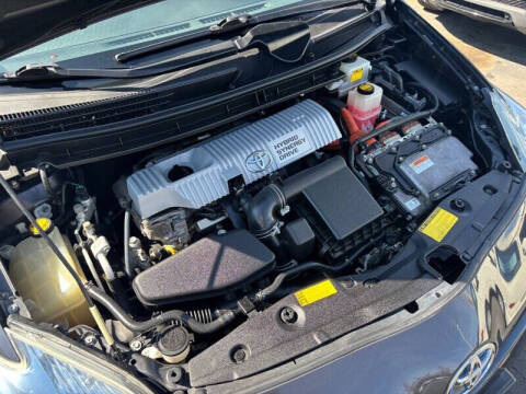 2010 Toyota Prius III