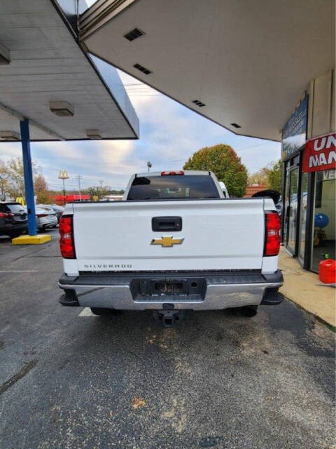 2015 Chevrolet Silverado 2500HD for sale at Michael Johnson @ Allens Auto Sales Hopkinsville in Hopkinsville, KY