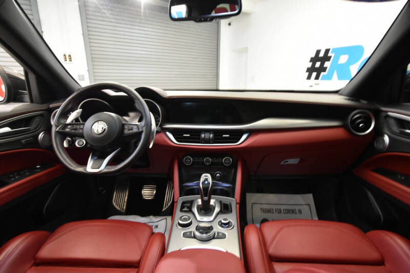 2021 Alfa Romeo Stelvio Ti
