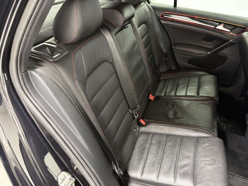 2017 Volkswagen Golf GTI