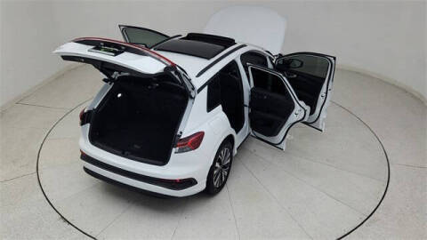 2025 Audi Q4 e-tron Premium Plus 45