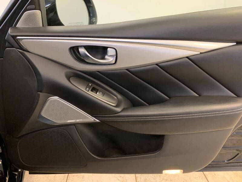 2022 Infiniti Q50 Luxe