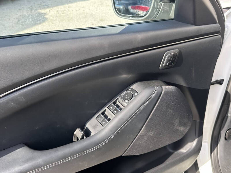 2024 Ford Mustang Mach-E Select