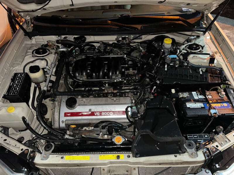 2000 Nissan Maxima