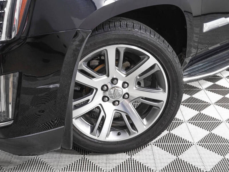 2015 Cadillac Escalade Luxury