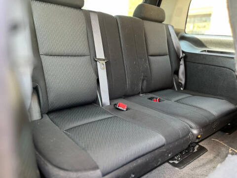 2012 Chevrolet Tahoe LS