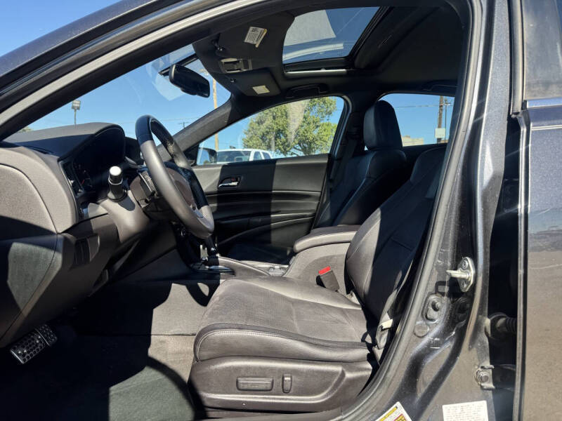 2016 Acura ILX w/Tech w/A-SPEC