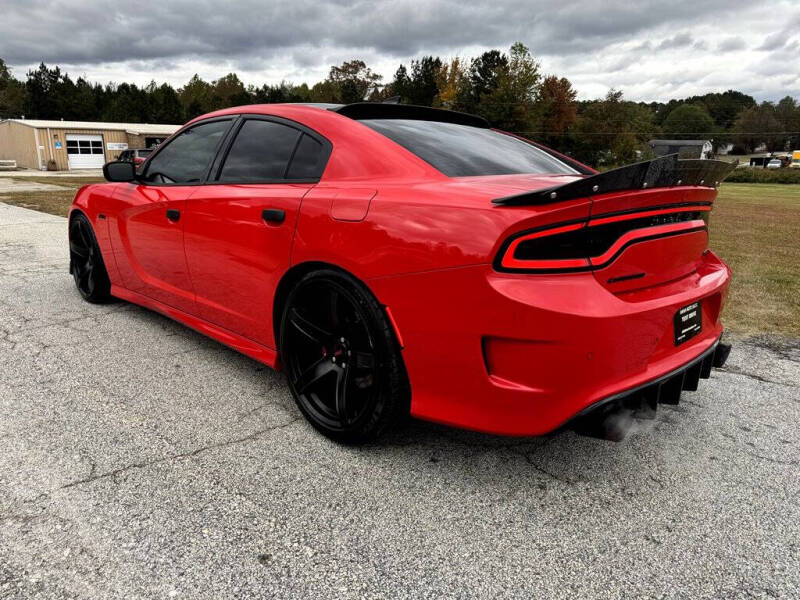 2016 Dodge Charger SRT 392