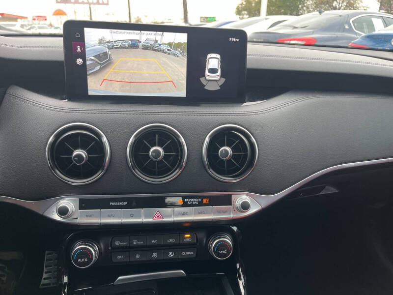 2023 Kia Stinger GT-Line