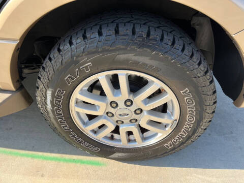 2013 Ford Expedition XLT