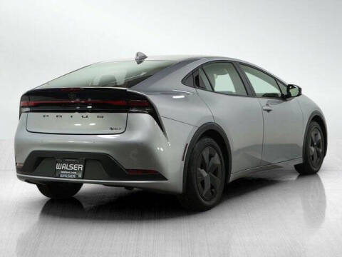 2025 Toyota Prius LE