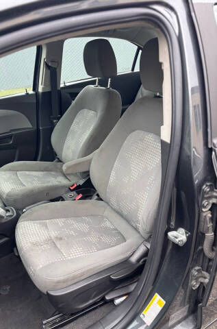 2018 Chevrolet Sonic LS Auto