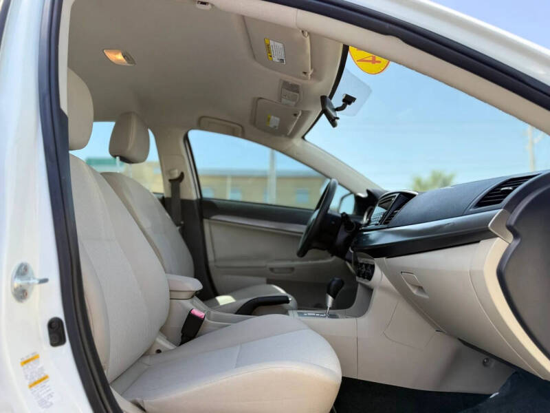 2014 Mitsubishi Lancer