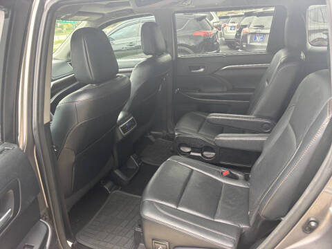 2016 Toyota Highlander Limited