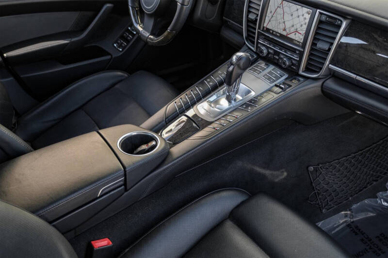 2011 Porsche Panamera Turbo