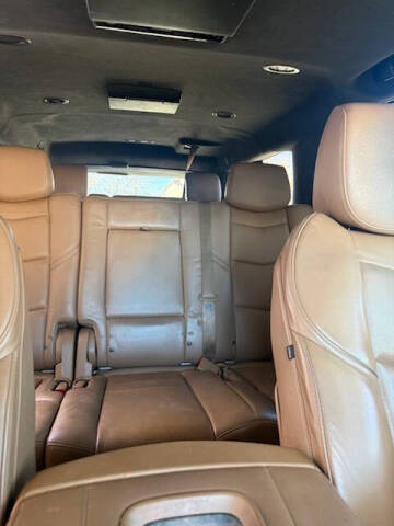 2017 Cadillac Escalade ESV Platinum