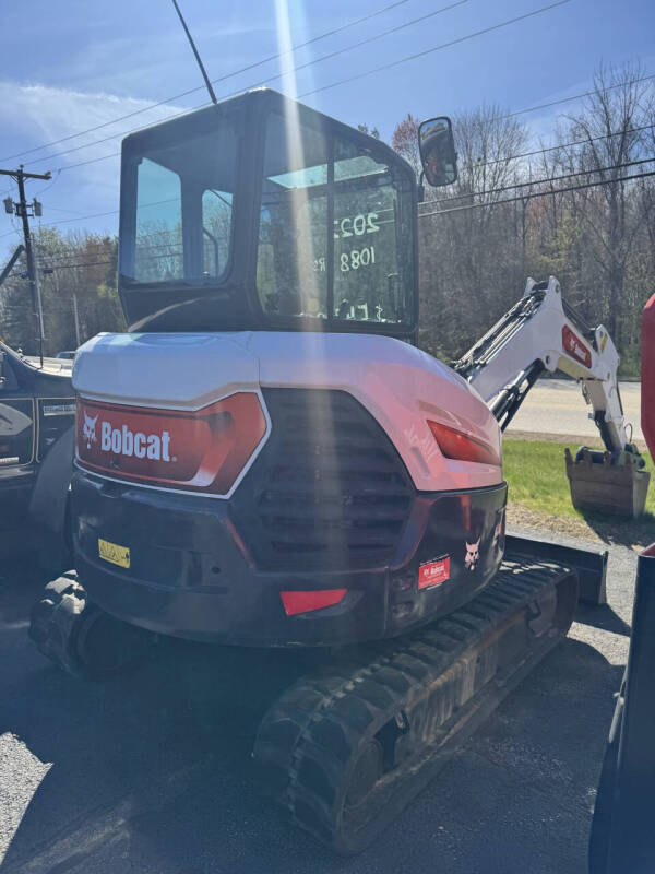 2022 Bobcat E42