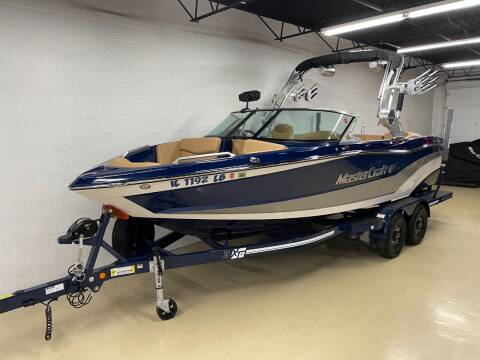 2018 MASTERCRAFT XT21 for sale at Fox Valley Motorworks in Lake In The Hills IL