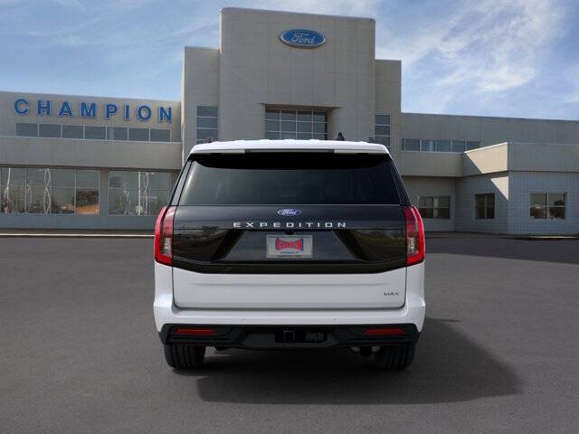 2027 Ford Expedition MAX Active