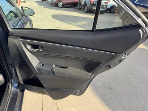 2017 Toyota Corolla LE