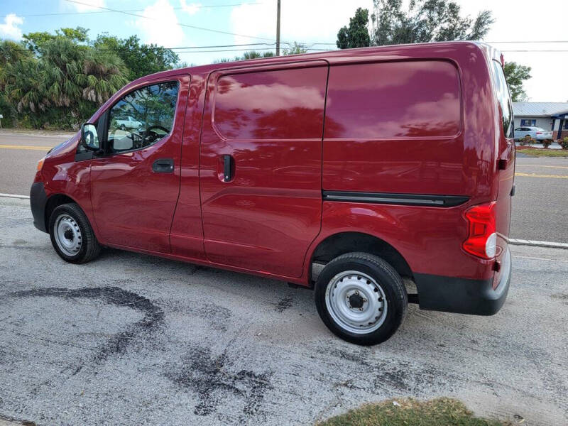 2013 Nissan NV200 S