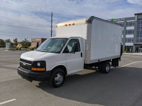 2010 chevy sale express cutaway