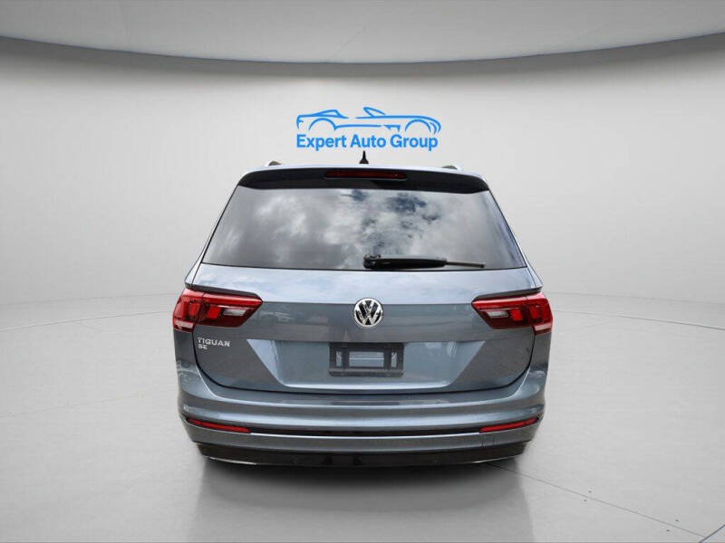 2021 Volkswagen Tiguan SE R-Line Black