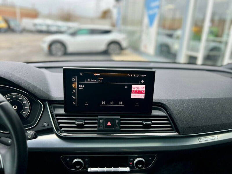 2023 Audi Q5 Sportback quattro S line Prem Plus 45 TFSI